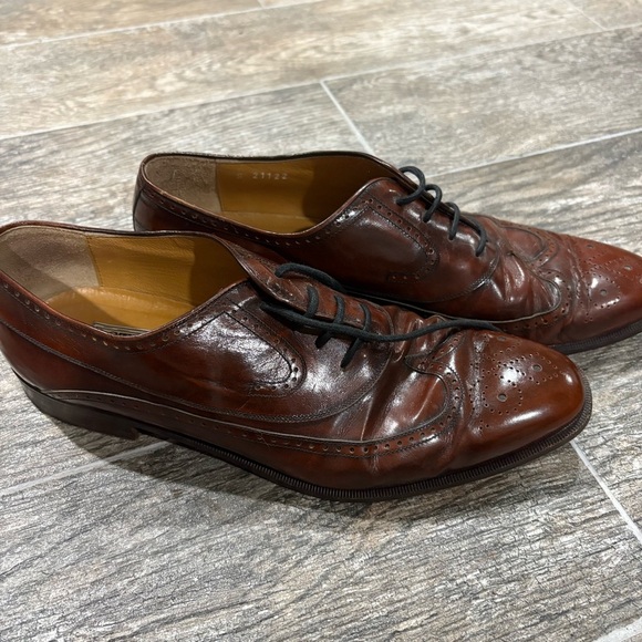 Steeple Gate Other - STEEPLE GATE Mens Leather Brown Wingtip Dress Shoes Sz 9.5 Preppy Academia Italy